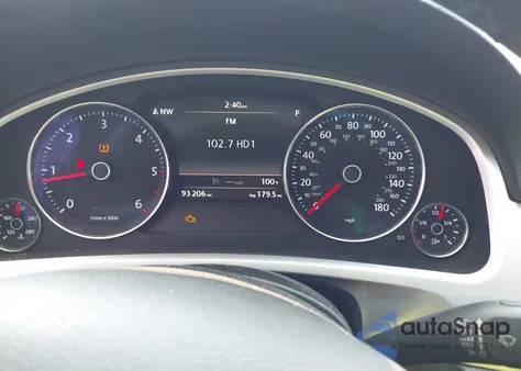 2014 Volkswagen Touareg Tdi Lux z USA, uszkodzony, nr VIN WVGEP9BP2ED005566